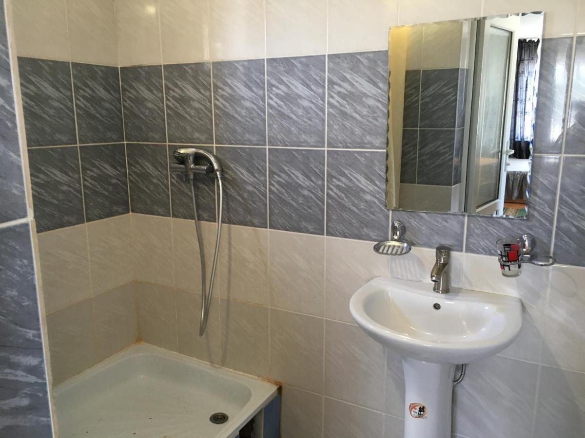 Эдем Hotel Cholpon-Ata Ngoại thất bức ảnh